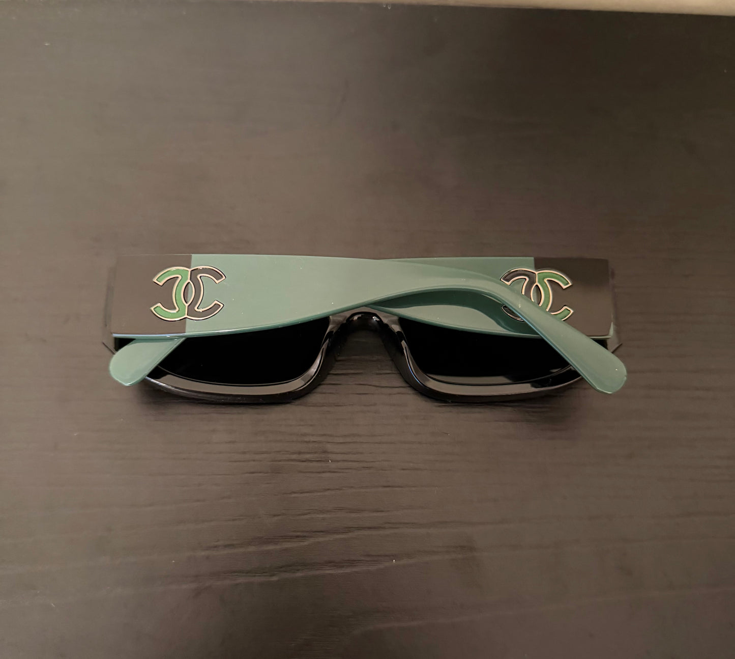 Double C Black/Green Sunnies