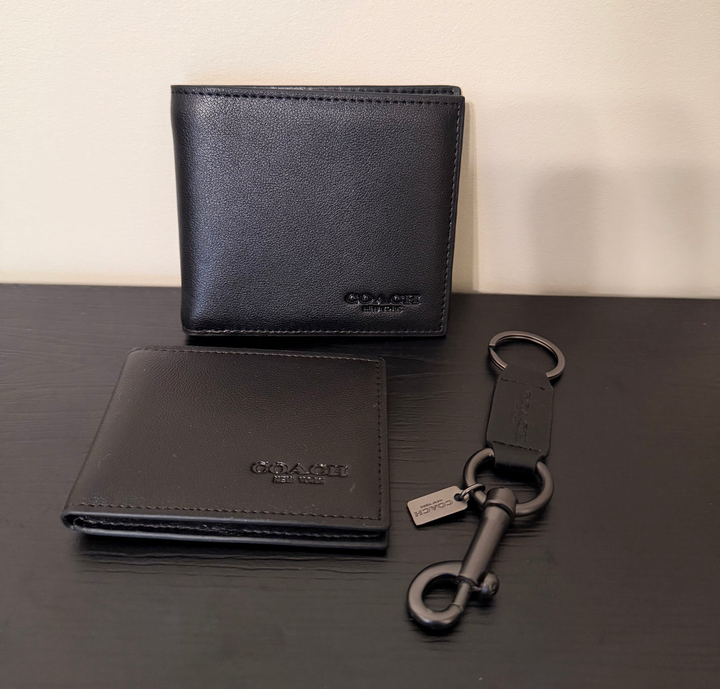 Signature C Black Men’s Wallet Set