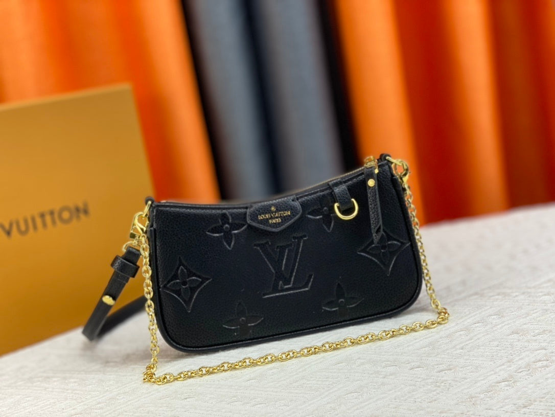 Monogram Easy Pouch Shoulder Bags