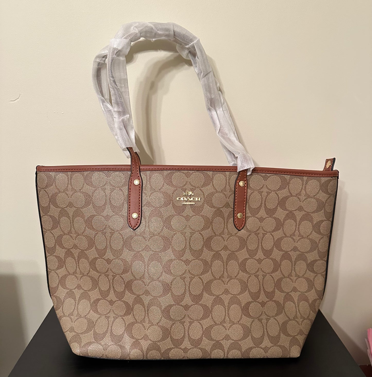 Signature C Brown Zip Carryall
