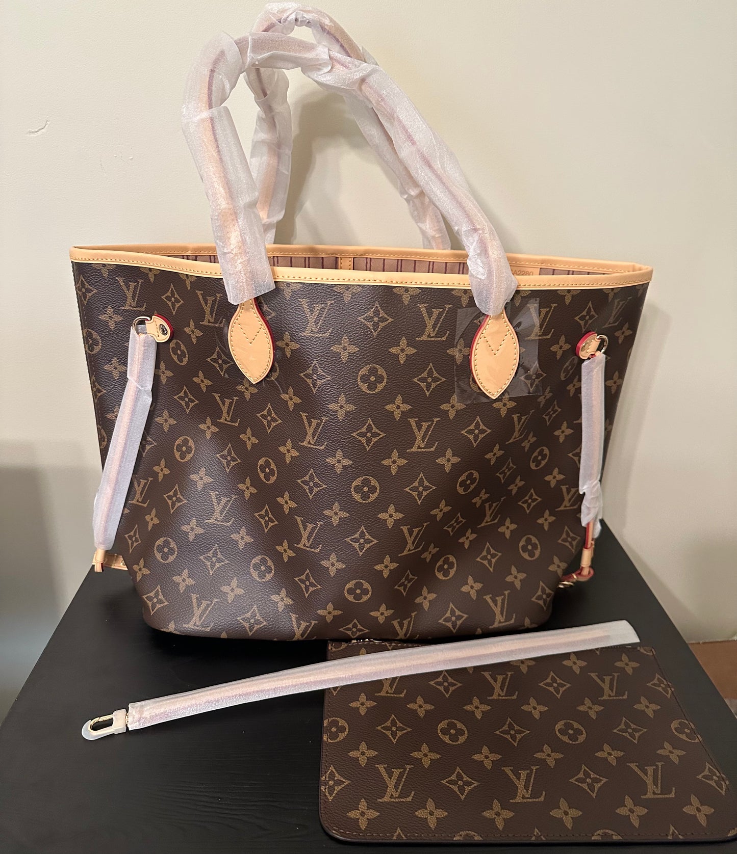 Brown Monogram Carryall (Brown Int.)