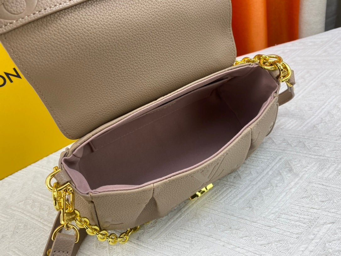 Monogram Fav Snap Bags