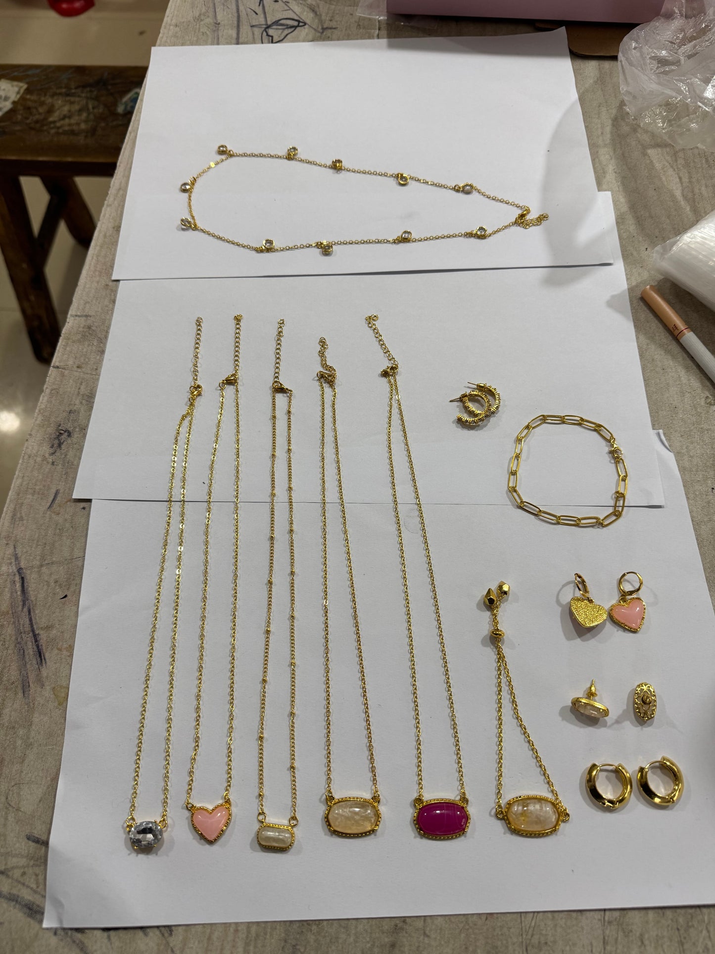 SALE 🎊 - Kendra Advent Calendar (Jewelry not named, but box is!)