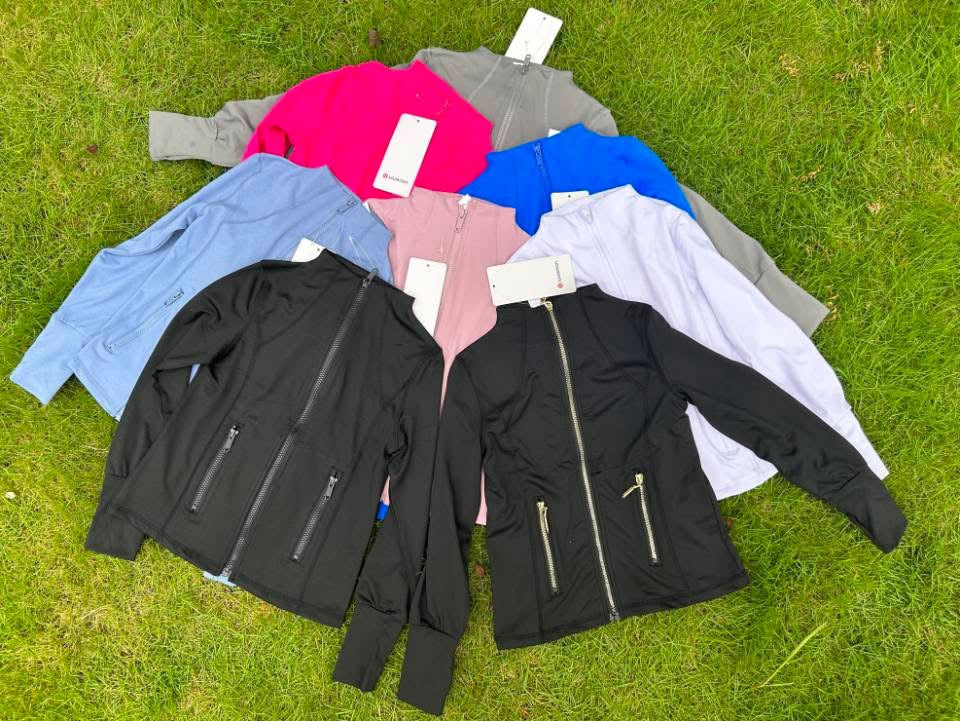 🍋 Fitted Zip Jackets