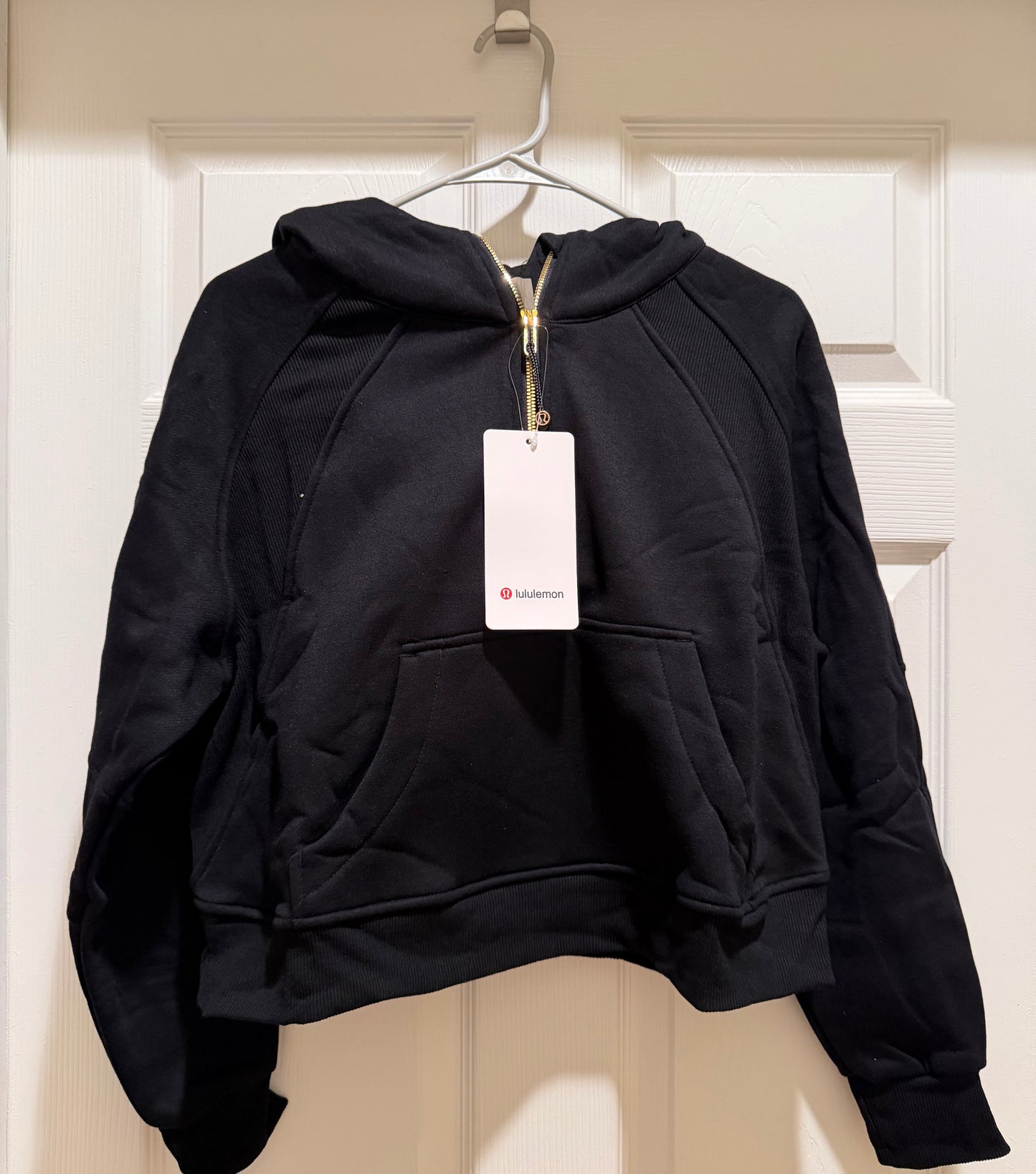 🍋 Black/Gold Half Zip Hoodie (S) - Logo is Tarnishing