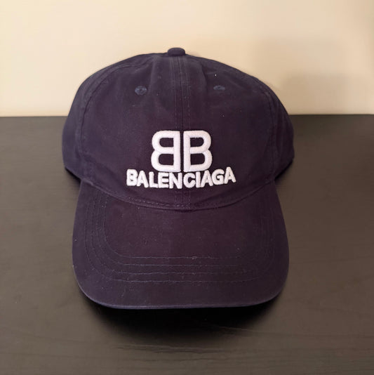 B B Black/White Baseball Cap