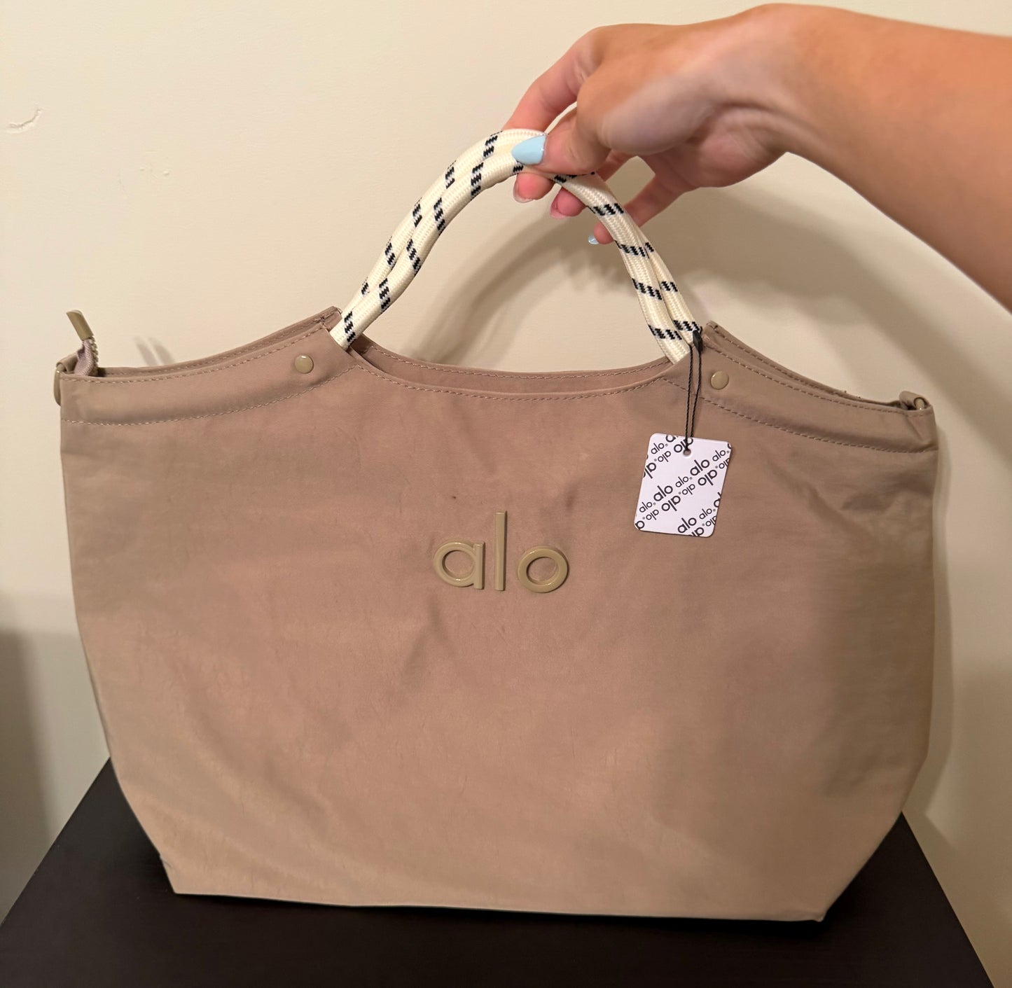 A L O Khaki Yoga Bag
