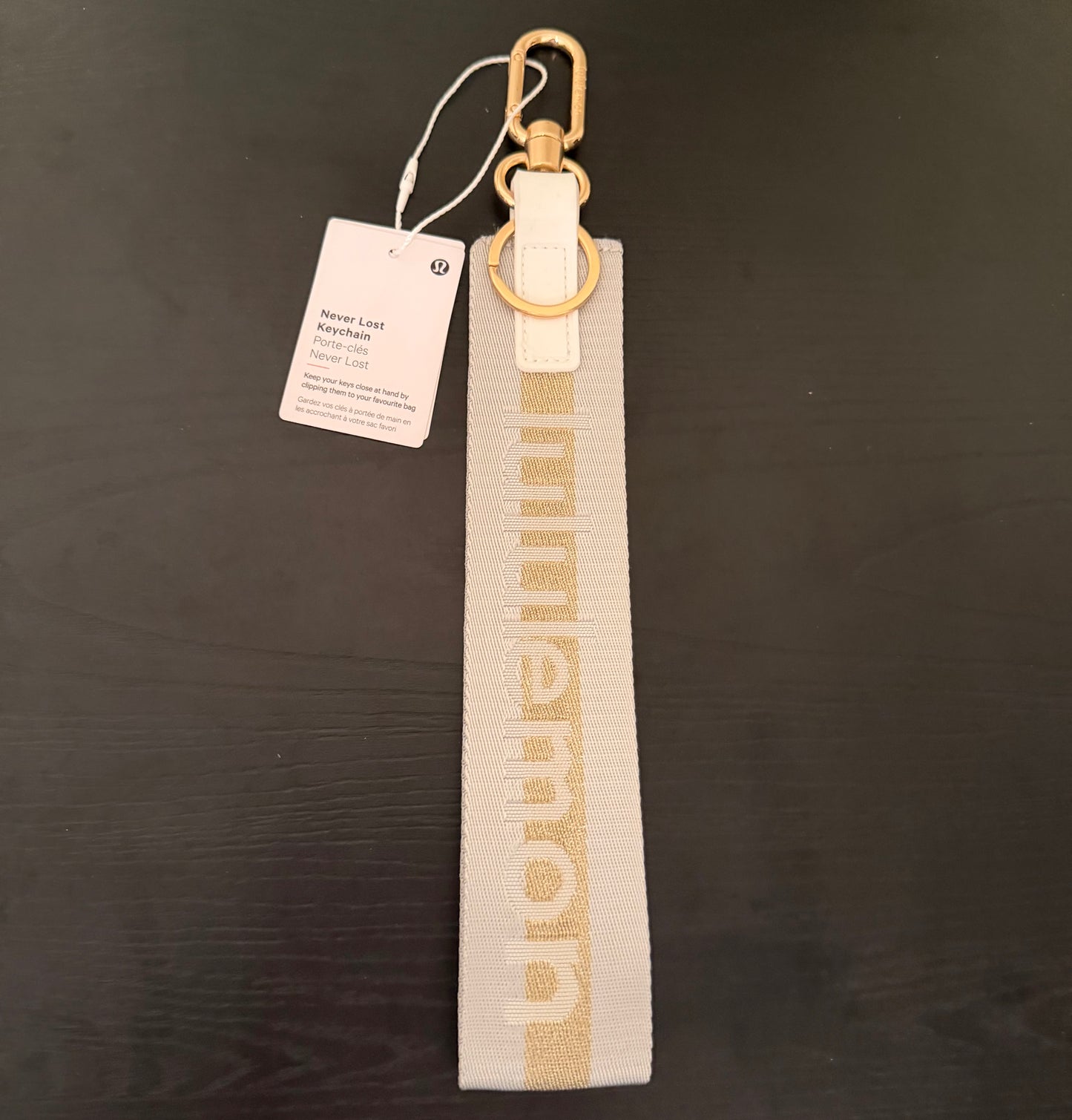 🍋 Grey/Gold Keychain