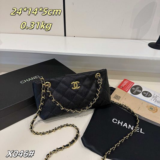 Double C Black Siena Crossbody Bag