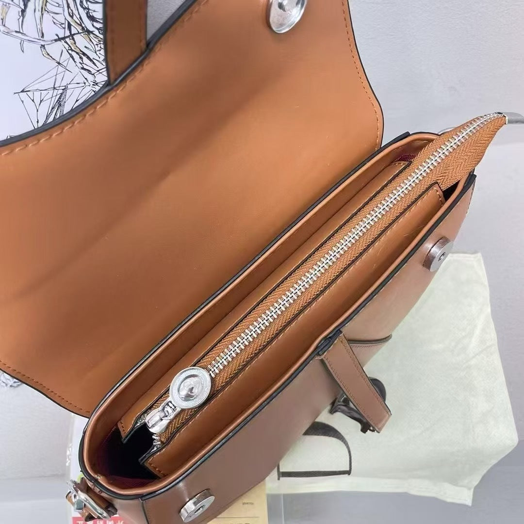 BF - 💿 Curve Saddle Bags (Silver Hardware)