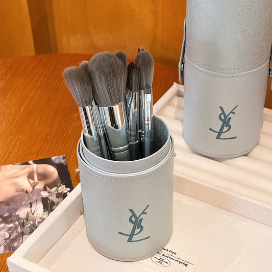 Y $ Makeup Brush Set
