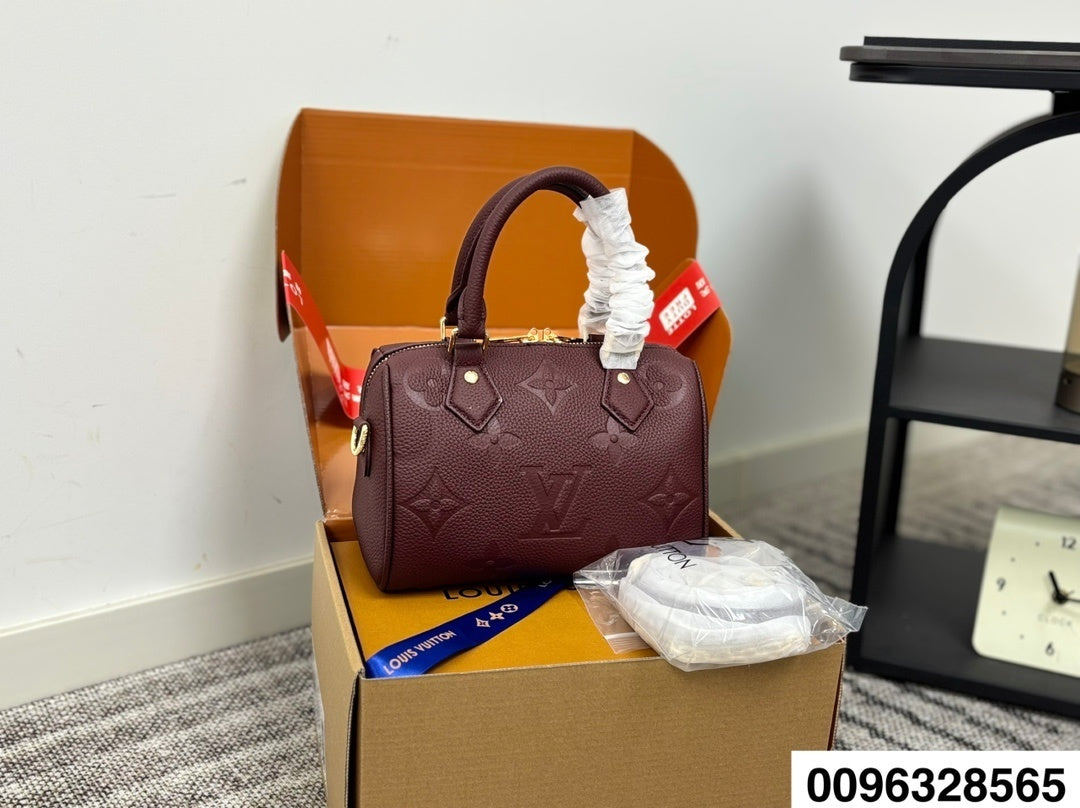 Burgundy Monogram 20cm Duffle