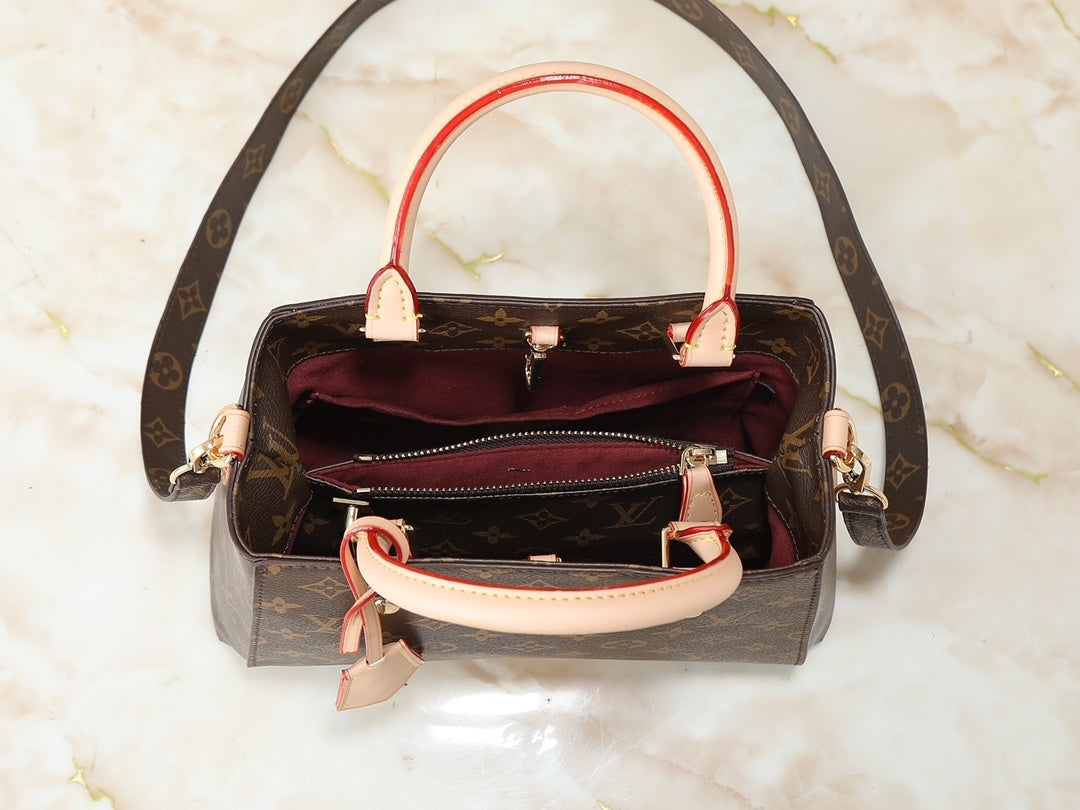 Brown Monogram Mont Shoulder Bags