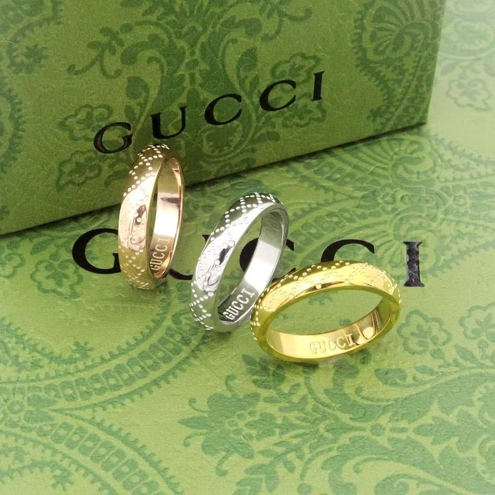 Double G Engraved Rings