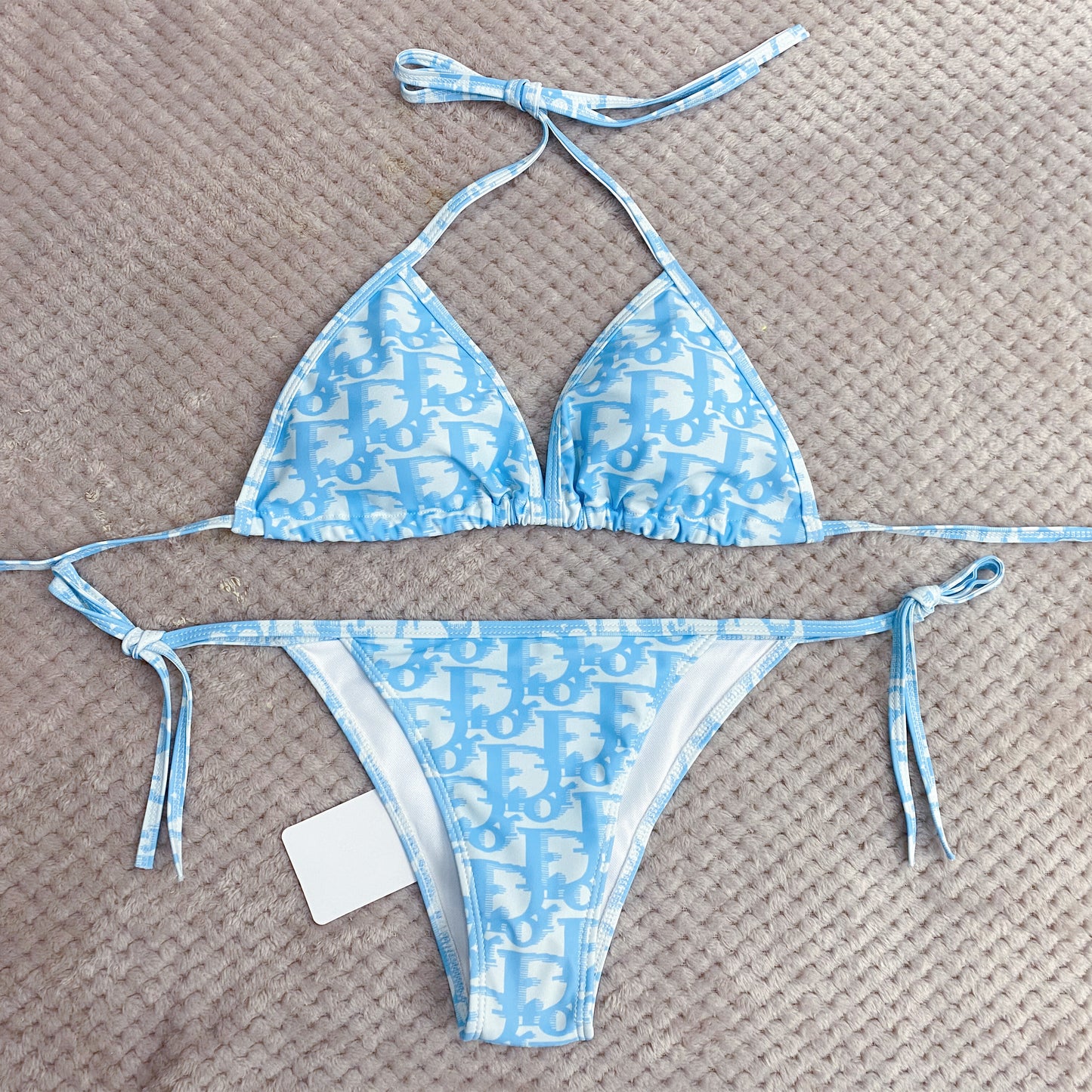 💿 White/Blue Bikini Bathing Suit