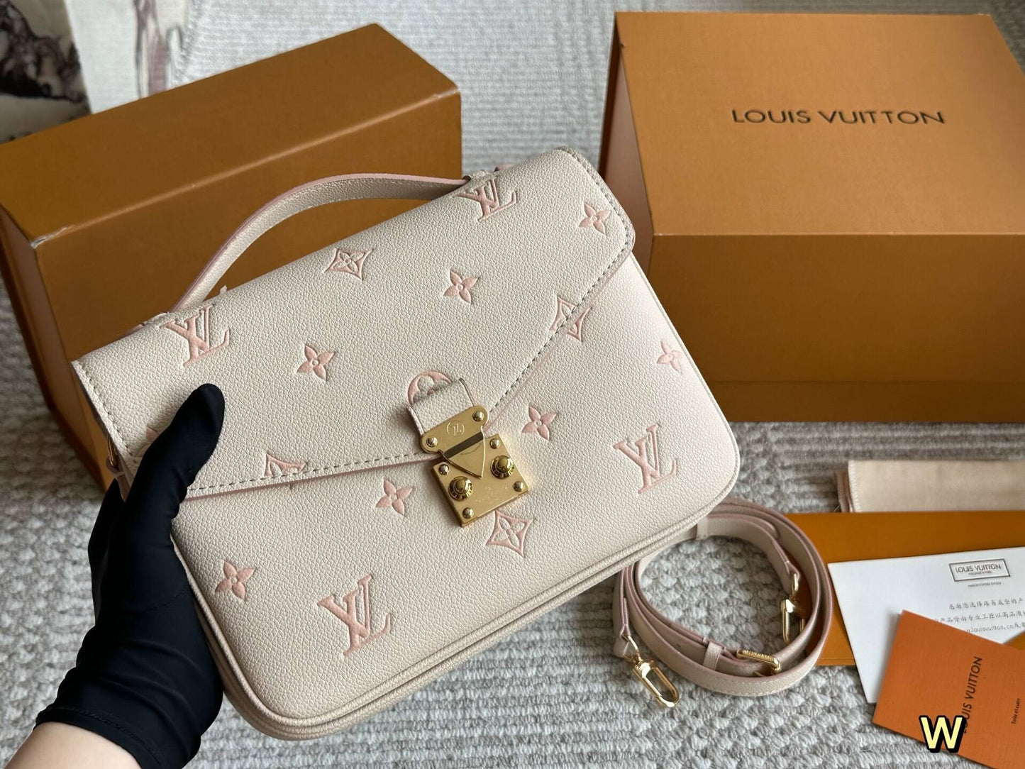 Cream/Pink Monogram Signature Snap Bag