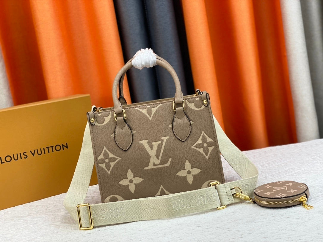 Monogram Fall On the Move Totes